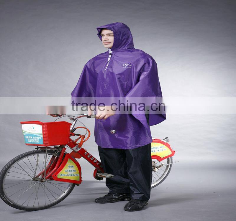 2013 Hot Sell mens Long raincoat with Hood