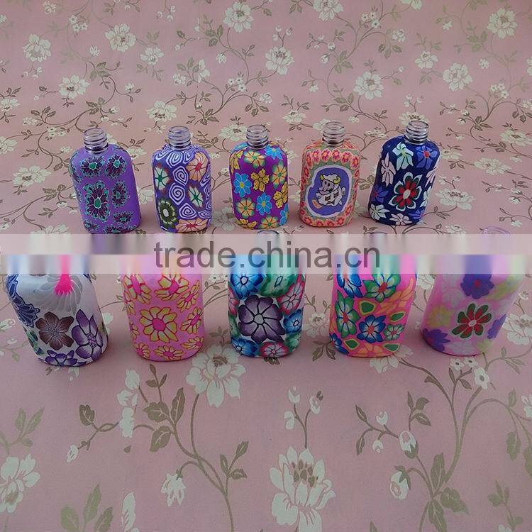 Shenzhen Lihome factory produce Micky hanging wooden cap car perfume bottle