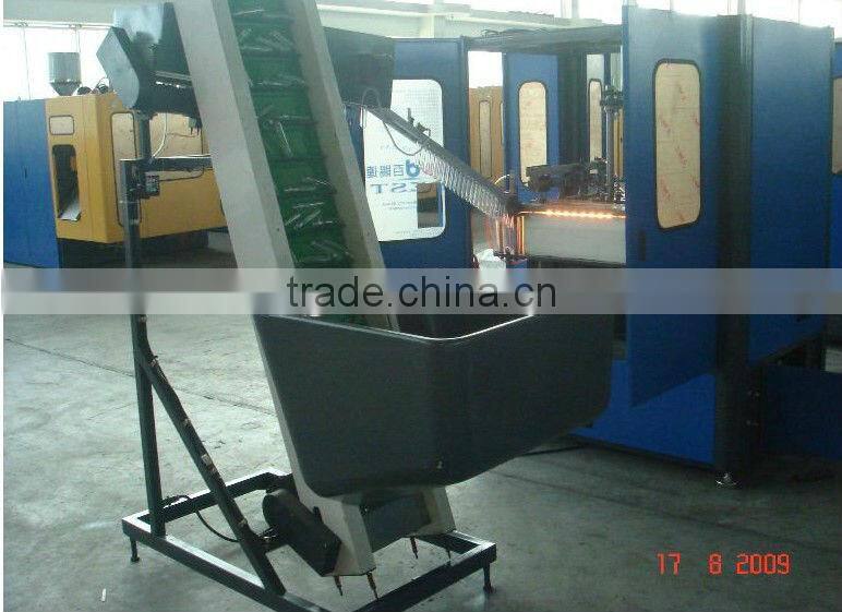 PET Blowing Bottle Machine