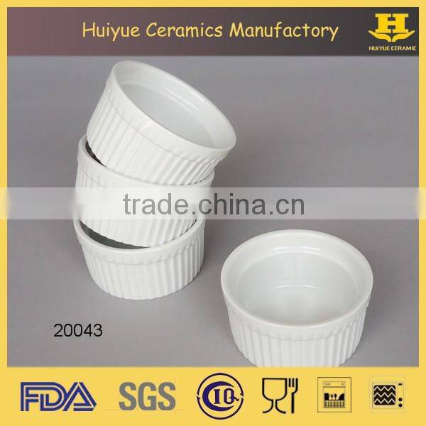 ceramic white color round mini ramekin dessert ramekin