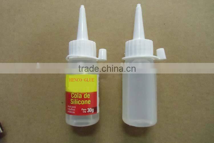 Craft Clear Fabric Glue For Rubber 30ml in plastic bottle