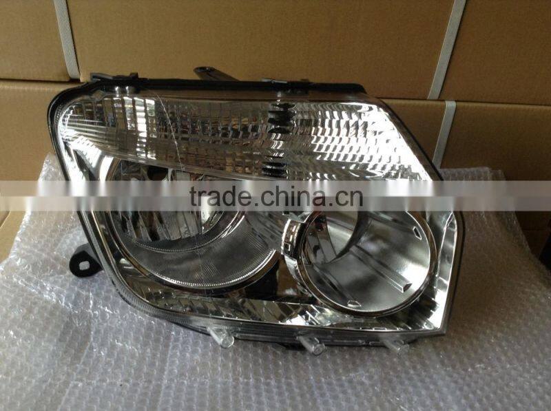 dacia duster 2008 - 2012 head lamps / headlights 260100067R / 260600069R