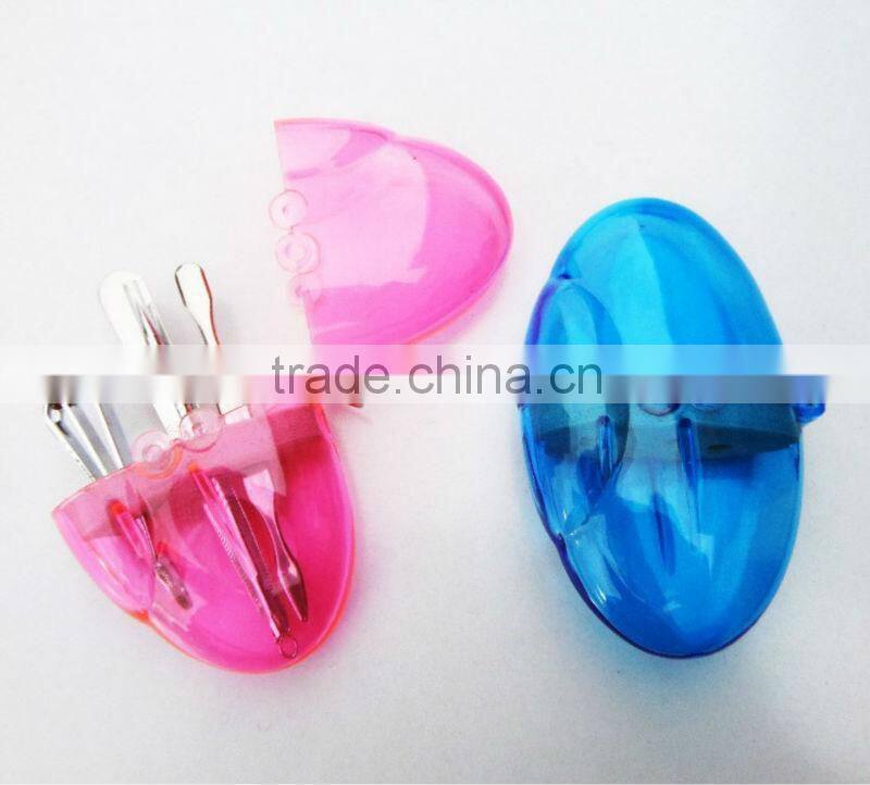 2013 hot sale 4 pieces manicure beauty nail set for gift