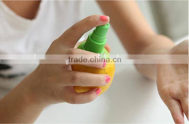 2pc Creative Gift Lemon Juice Sprayer Citrus Lime Orange Spray Squeezer Hand Juicer Juice Maker