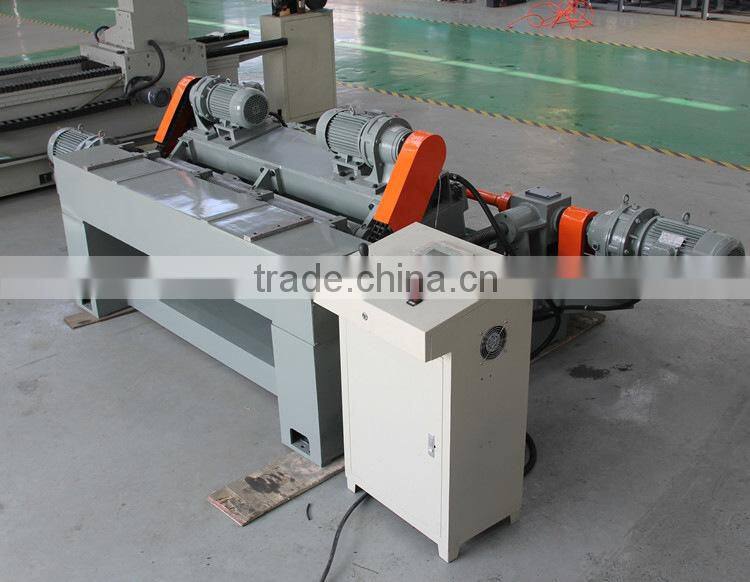 High efficiency veneer peeling and clipping machine