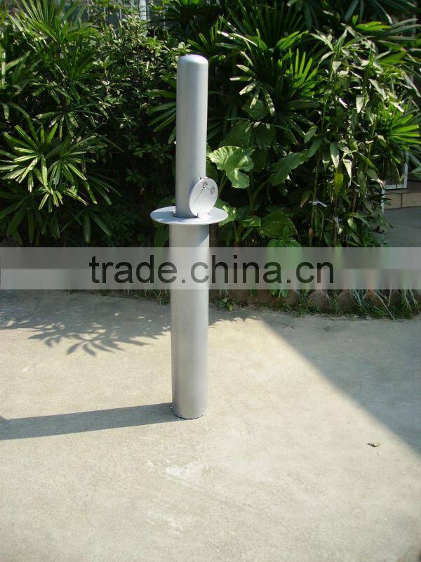 High quality cast iron corner security bollard