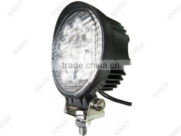 Super Bright 12V Driving Worklight Square for for truck,agricultural,machine,heavy duty,boat,marine 27W LED Work Light