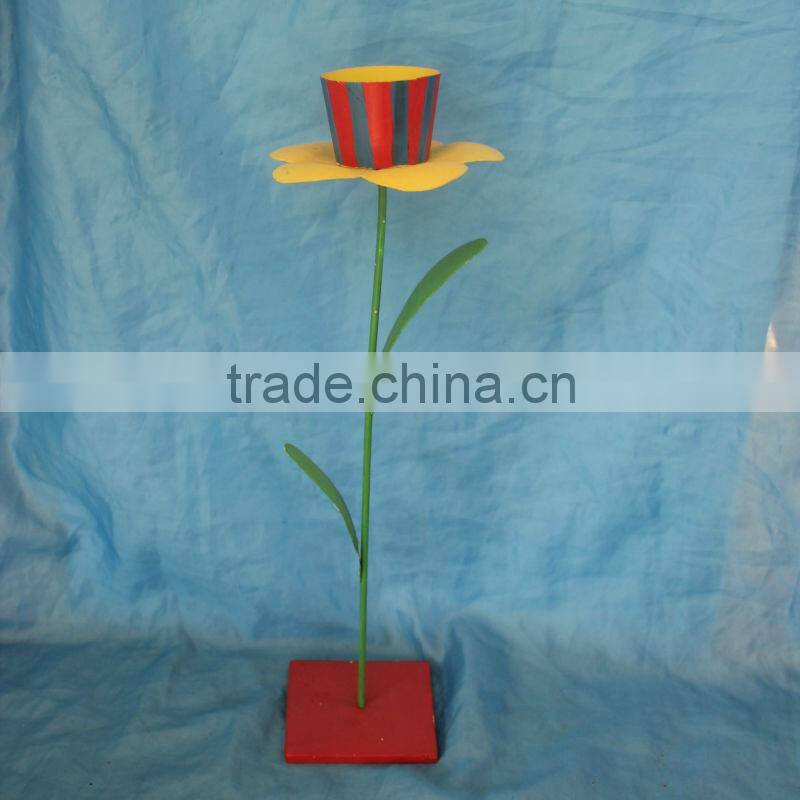 Iron Tea Light Holder