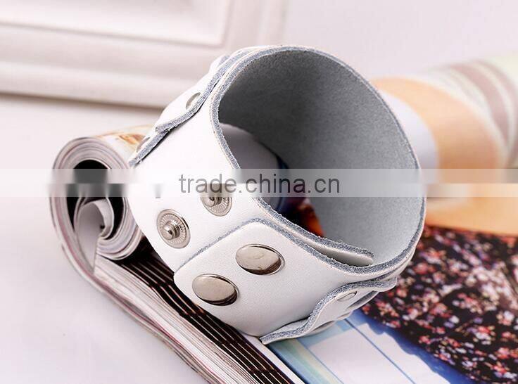 new style leather bracelet with good quality and low price
