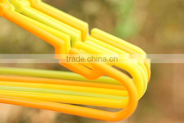 6pcs windproof Portable Folding Plastic Clothing Coat Hanger Travel Foldable Hanger