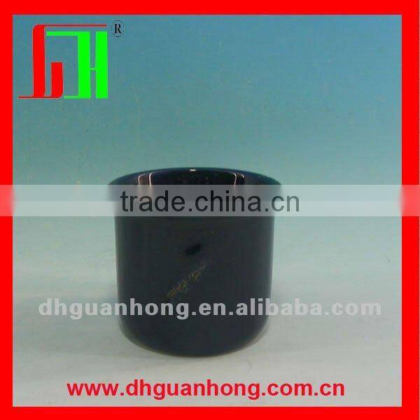 grey round enamel garden pot