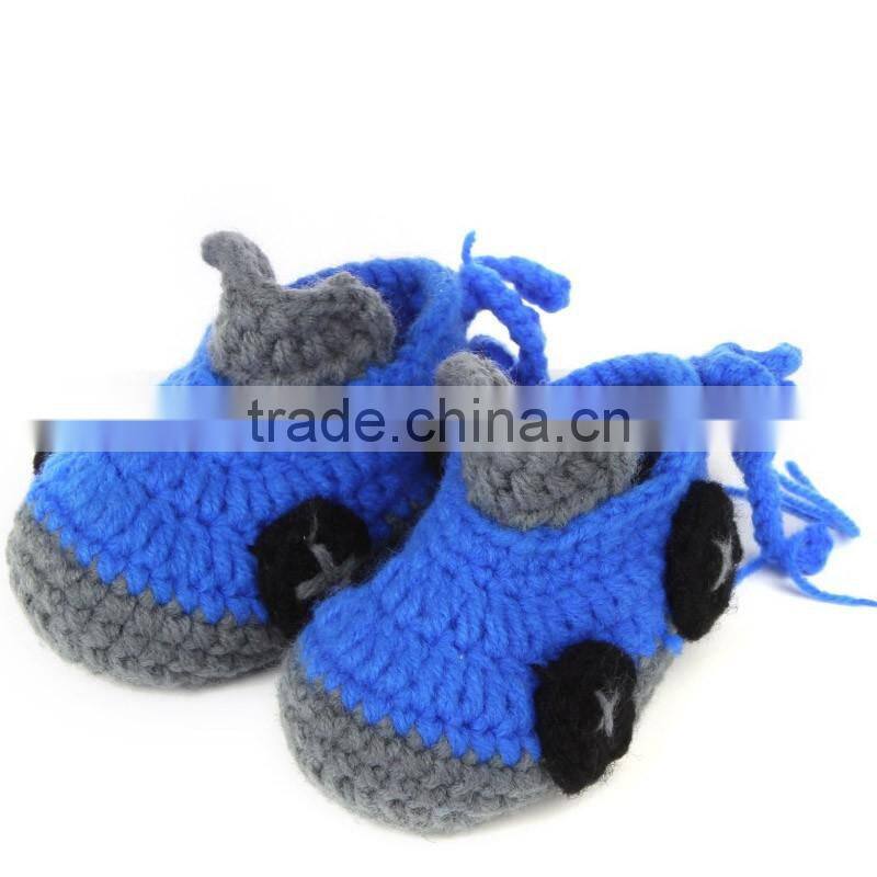 New design cheap handmade crochet baby shoes pattern LBS20151223-57