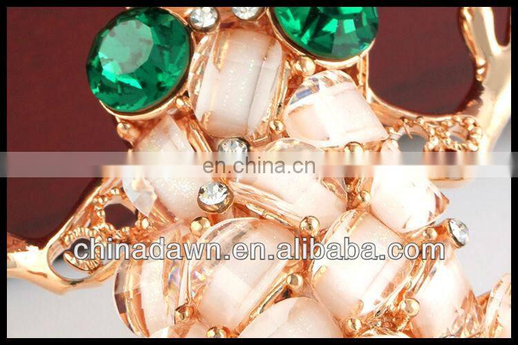 Luxury rhinestone frog keychain with carabiner CD-KD023