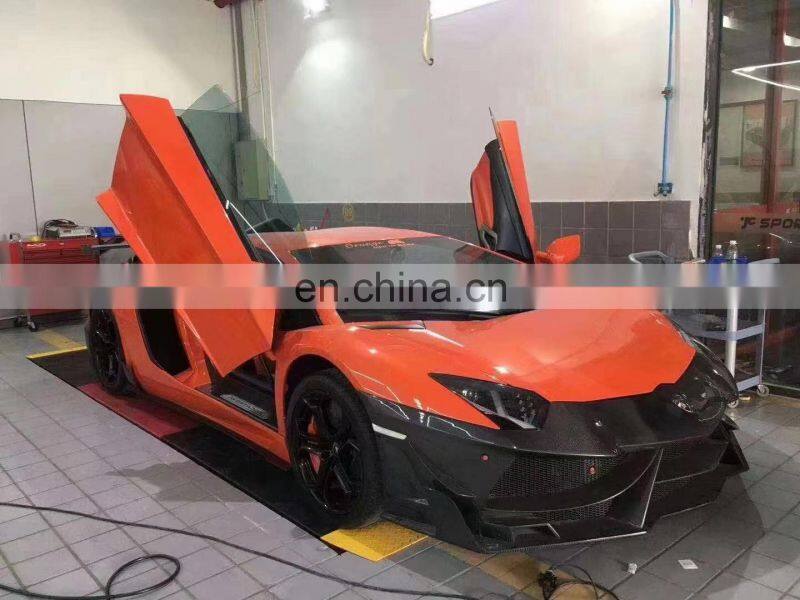 Runde Half Carbon Fiber DMC Style Front Bumper Rear Bumper Rear Lip Spoiler For Lamborghini Aventador LP700 LP720 Body Kit
