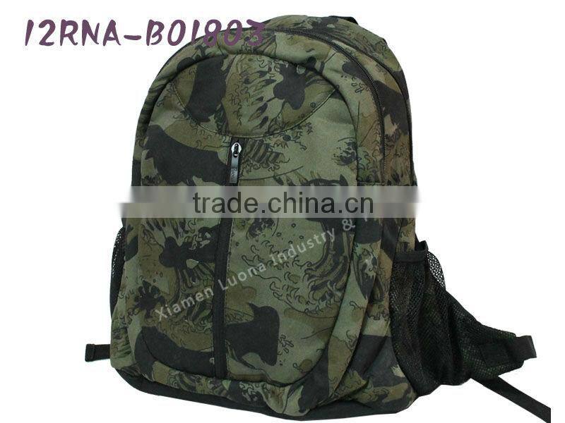 2013 waterproof mountain leisure backpack