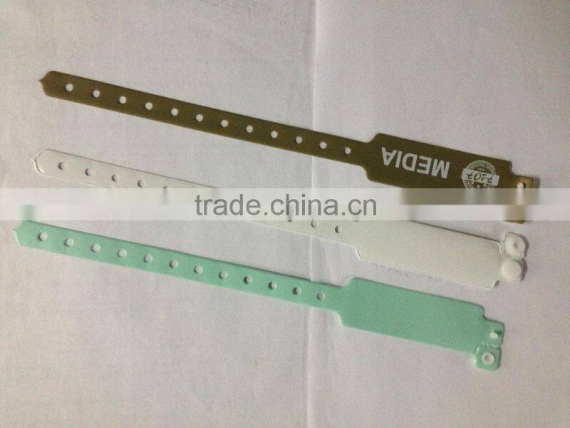 KT-8070 PVC bracelets multi color with customer design