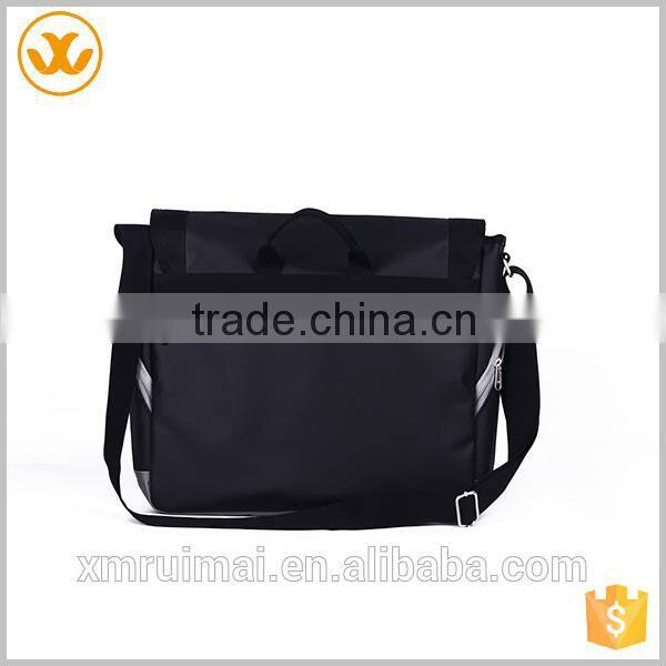 China supplier wholesales cheap black mens single strap shoulder bag
