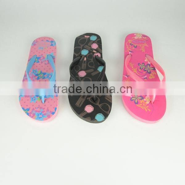 cheap disposable woman slipper