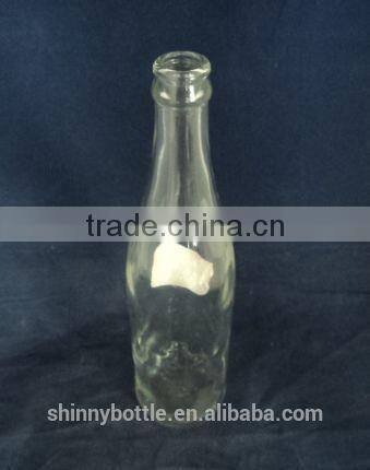 Large volume clear glass bottle for beer, sauces container
