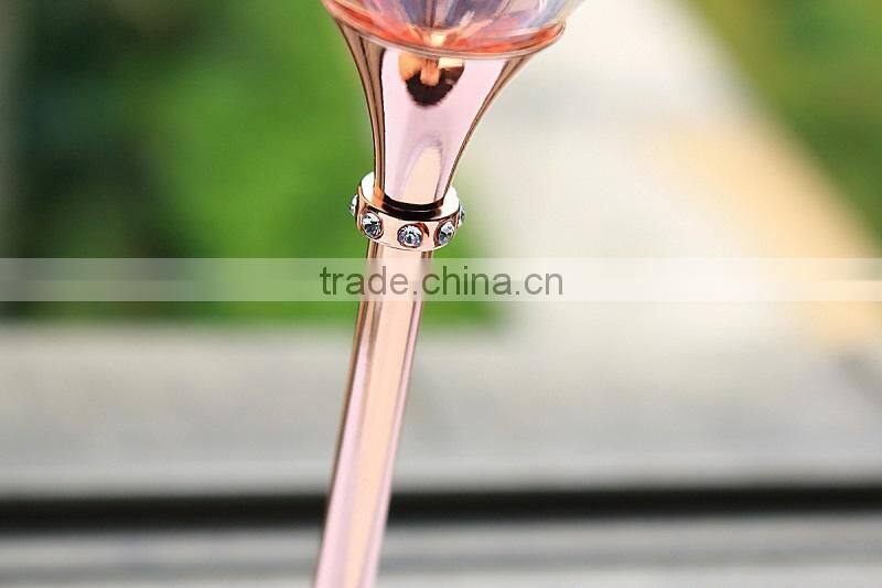 2015 new design lead free clear crystal 200ml crystal glass set with rose gold plating stand