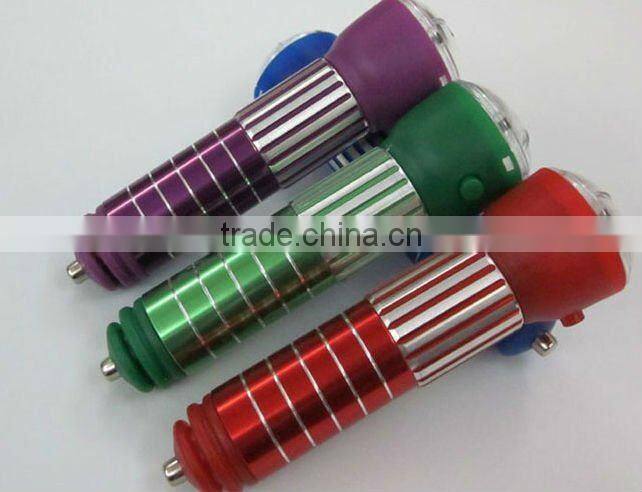 Car negative ion purifier flashlight charging flashlight