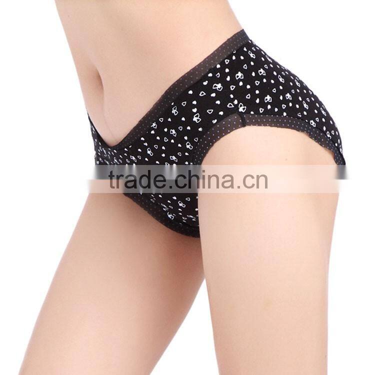 Hot New Style Young Girl Panties Heart Dot Underwear