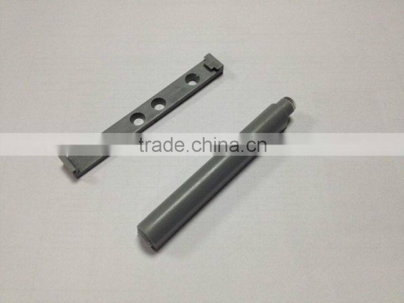 2015-2016 Foshan factory Made in China kitchen hardware cabinet board pull to spring