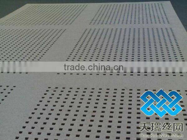 perforated metal mesh for walkway