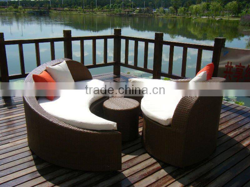 PE rattan outdoor furniture or patio wicker garden sofa