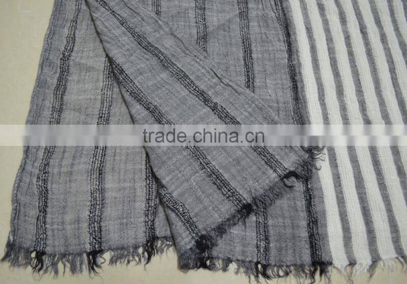 2016 Fashion hot popular arabia dubai military men jacquard viscose rayon scarf for winter