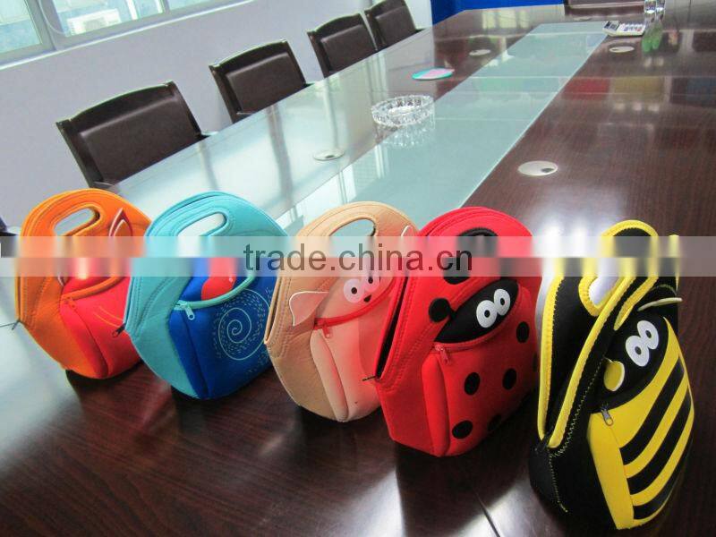 GR-W0174 small cute design neoprene lunch bag for child