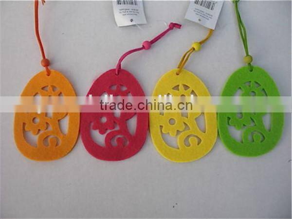 Easter/Egg hunt /fretwork egg felt fabric cut out hen decoration