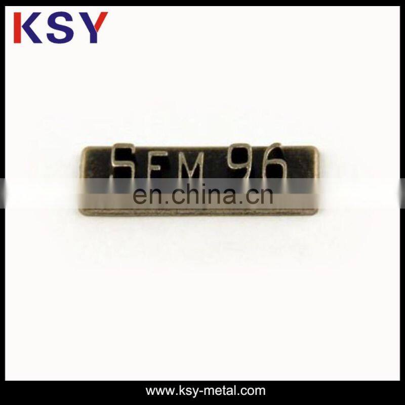 Fashion style metal labels for garment