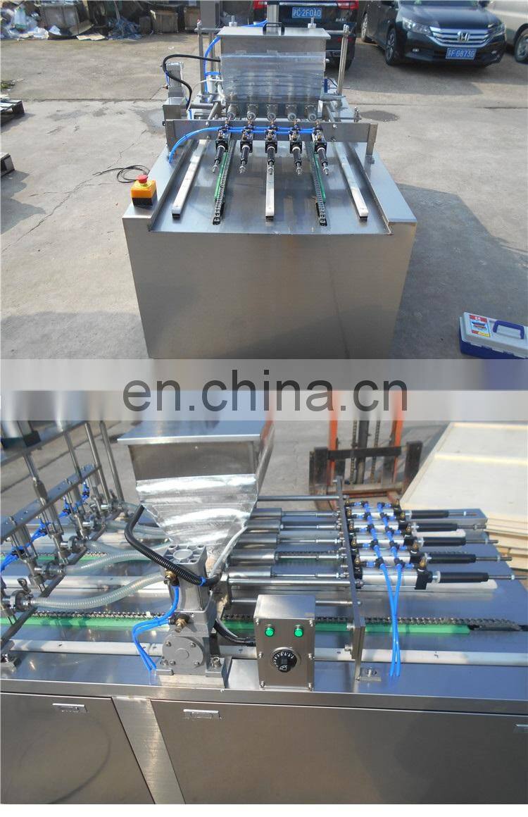 Shanghai machinery JOYGOAL new design automatic croissant cream filling machine