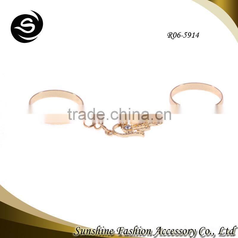2015 fashion white paint wholesale black funny ring design animal head ring