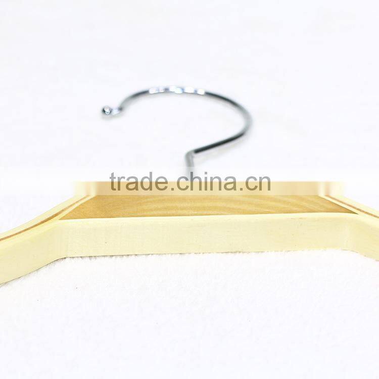 Factory supply wholesale fashionable wooden hanger for clothes