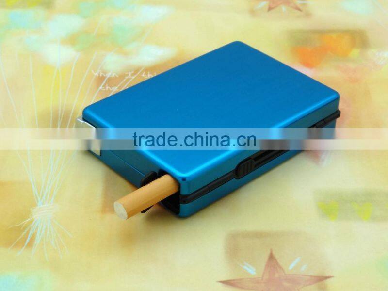 Hot selling automatic cigarette case with lighter windproof lighter/cigarette case with usb lighter