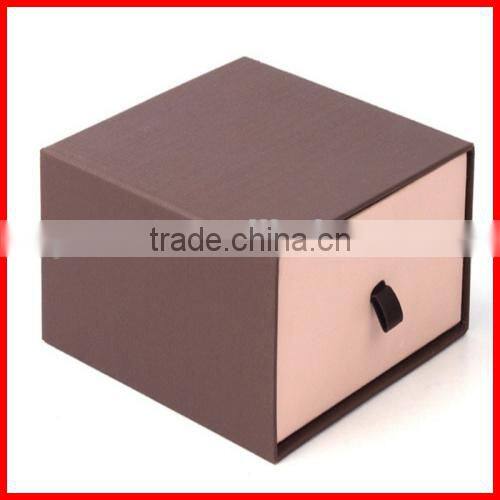 Handmade drawer boxes of football socks made in China