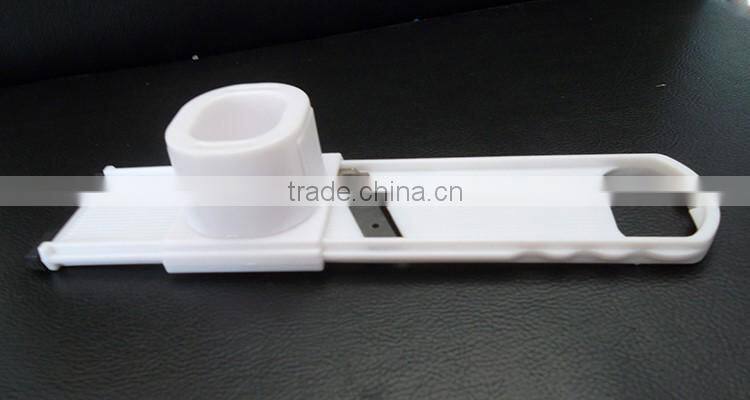 Professional plate-type manual garlic chopper