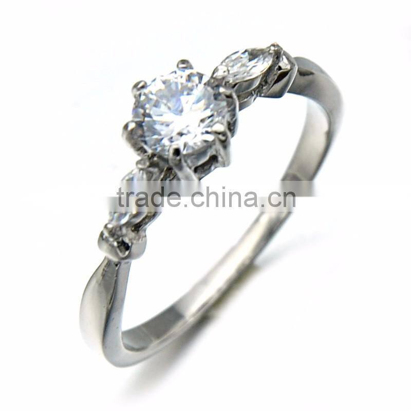 Wholesale Cheap Women Jewelry Silver Stainless Steel Bridal Shiny Crystal Rings