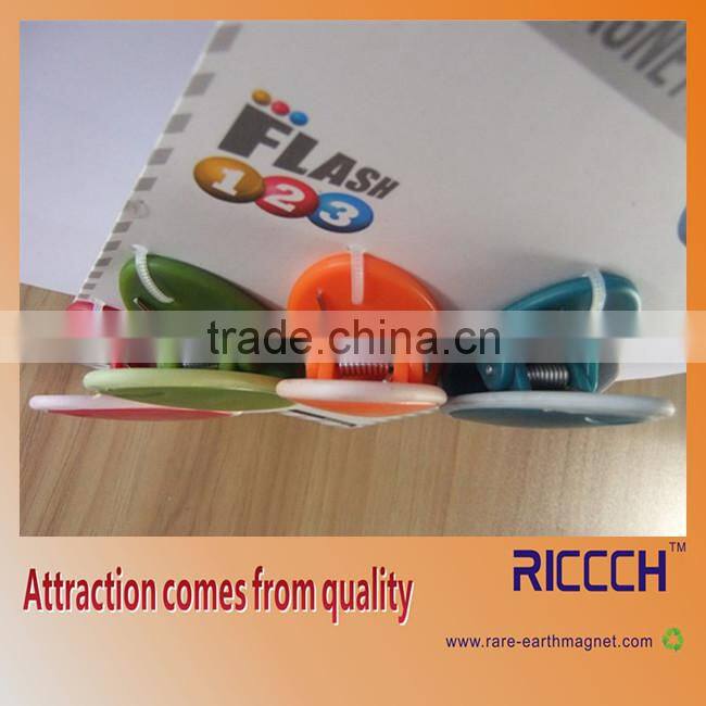 plastic rare earth strong magnetic clip hot sale