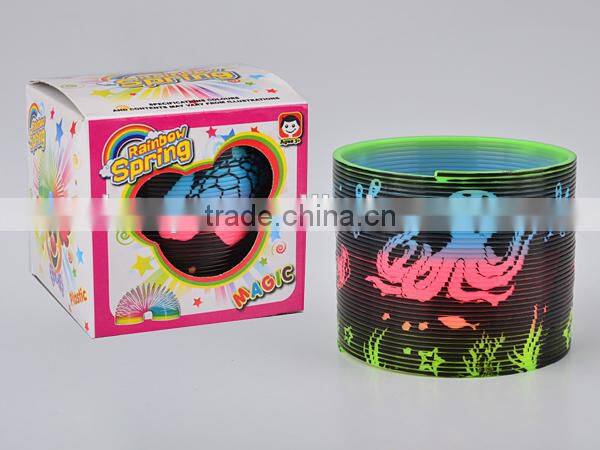 plastic colorful magic rainbow spring with printed sea world toys/hot sale rainbow circle