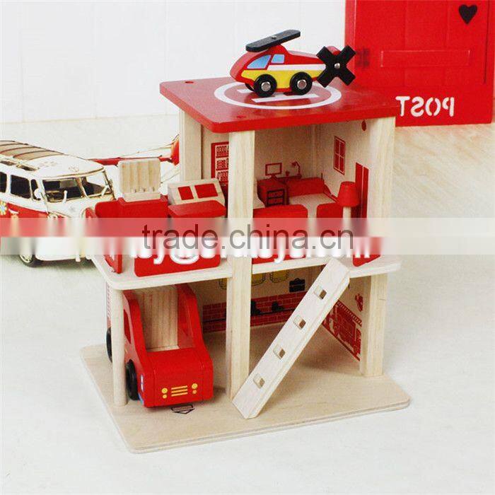 2017 New products funny parking toy boys wooden toy fire station W04B030