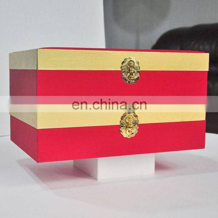 high quality customized matle buckle wedding gift Package hardcover Paper Box with gold paper insert