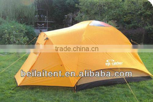 Outdoor family camping tent for enjoying in 3 seasons