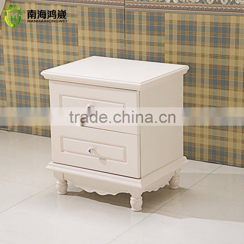Stock Ivory White Vintage Style Modern Wooden MDF Double Bed