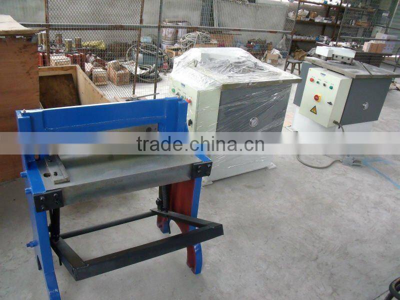 Angle steel bending machine