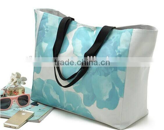 2016 fashion and beautiful large capacity waterproof hand bag