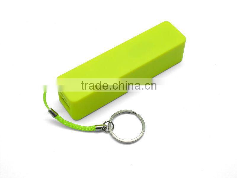 The cheapest universal 2600mah capacity portable power bank for smartphone