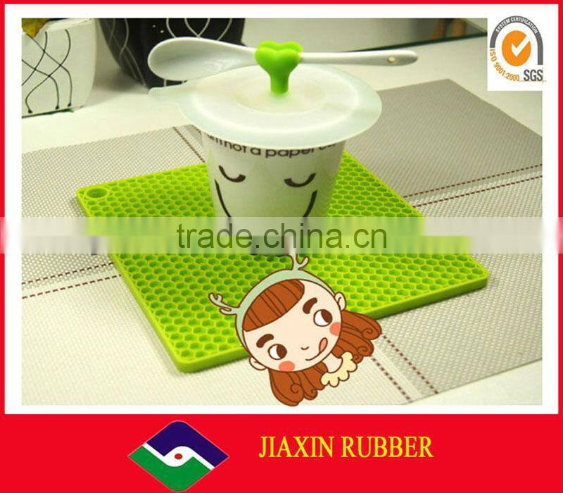 Round shaped of morden design silicone baking mat JX-55005